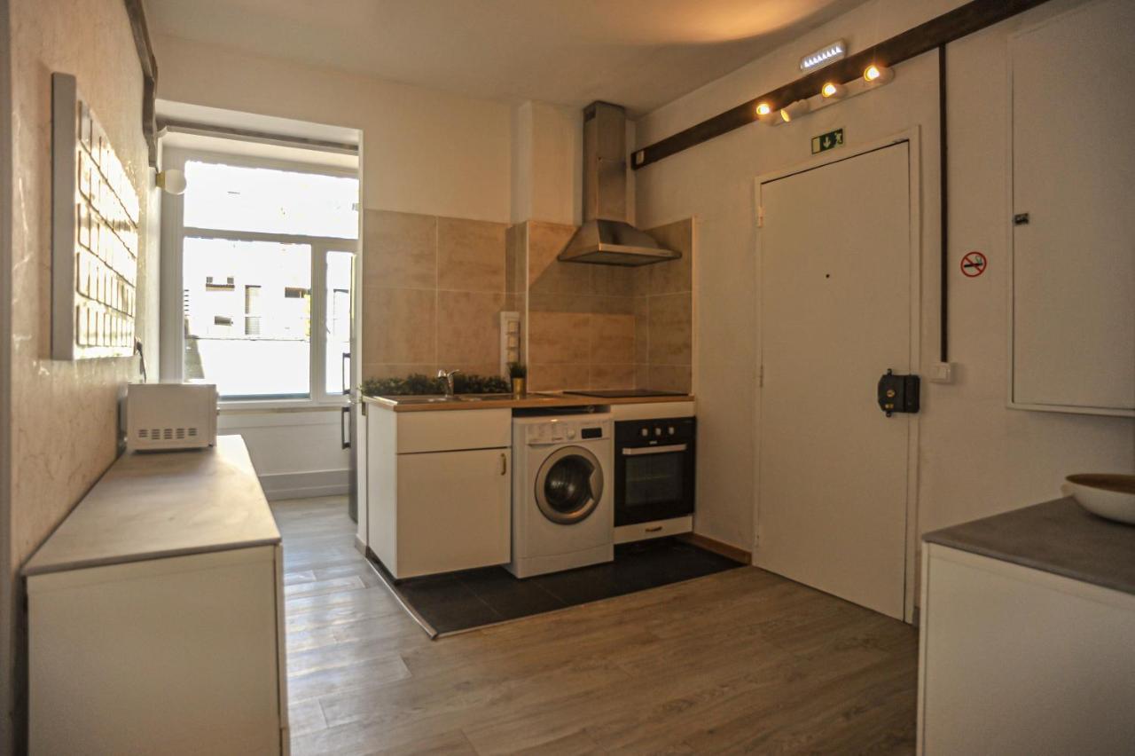 Guesthouse Marques De Pombal - 8 Bedroom Apartment Lisbon Exterior photo