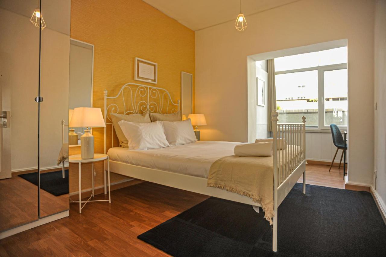 Guesthouse Marques De Pombal - 8 Bedroom Apartment Lisbon Exterior photo